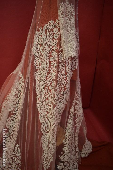 Vintage: Espectacular abrigo / velo de novia en encaje de Granada con tramaje simil encaje de Bruselas - Foto 26 - 103728727