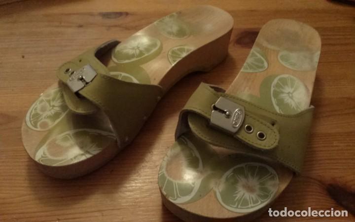 Vintage: Sandalias de madera. De los 80 - Foto 5