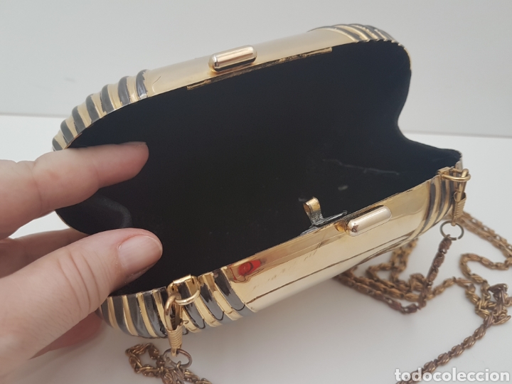 bolso dorado rigido de fiesta - Comprar Complementos vintage en  todocoleccion - 116814458