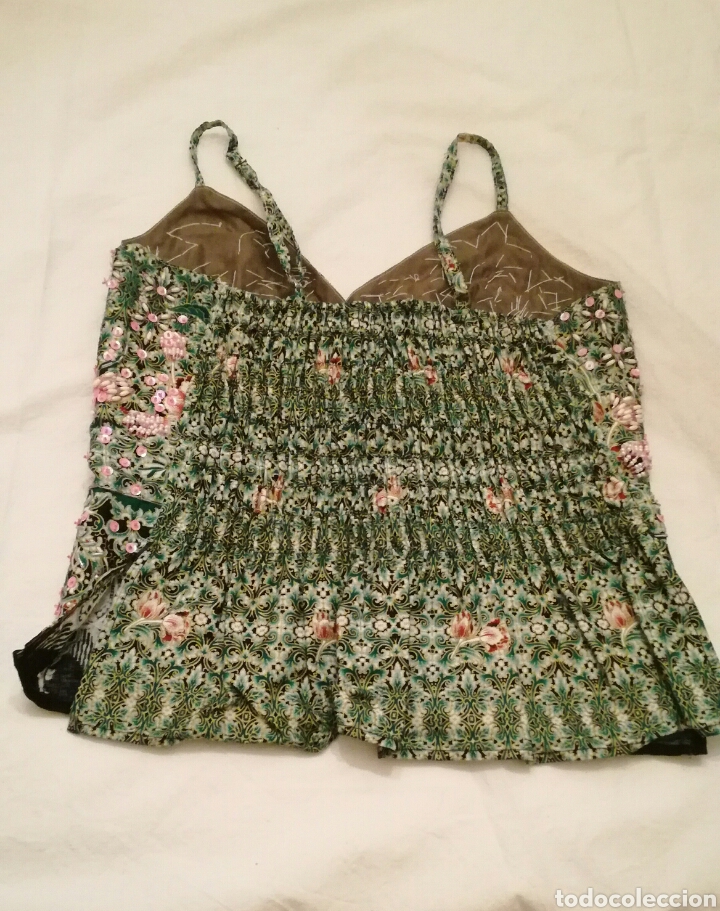 Vintage: Top estampado con pedrer&iacute;a - Foto 5