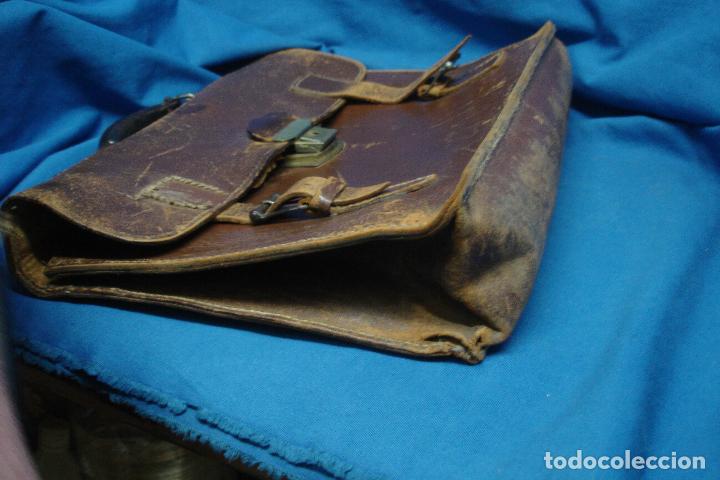 Vintage: ANTIGUA CARTERA DE CUERO - Foto 3