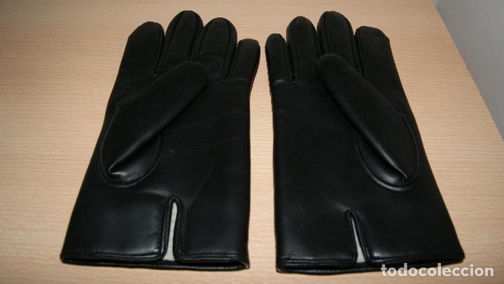 Vintage: Guantes de piel en negro. - Foto 2