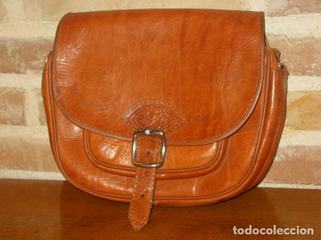 Vintage: BOLSO DE PIEL MARRON.VINTAGE. - Foto 1