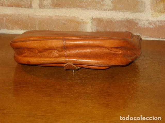 Vintage: BOLSO DE PIEL MARRON.VINTAGE. - Foto 7