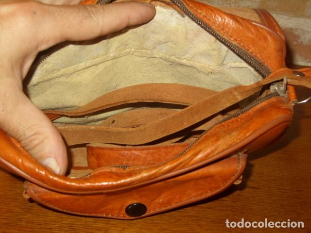 Vintage: BOLSO DE PIEL MARRON.VINTAGE. - Foto 8