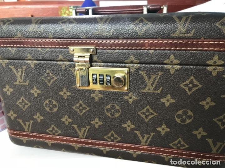 Neceser de viaje rígido louis vuitton usado año - Sold through Direct Sale  - 132082410