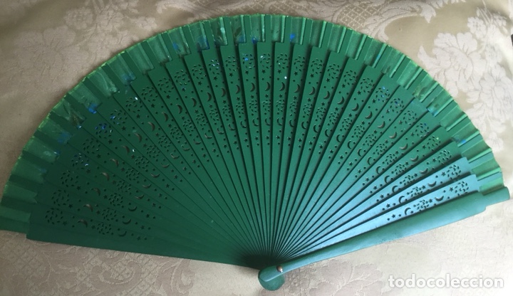 Vintage: ABANICO DE MADERA TROQUELADA Y PINTADO A MANO - Foto 2