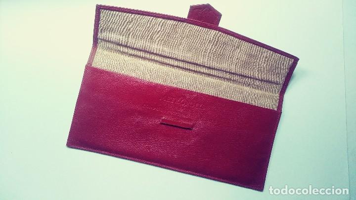 Vintage: portadocumentos rojo Metropolis. - Foto 1