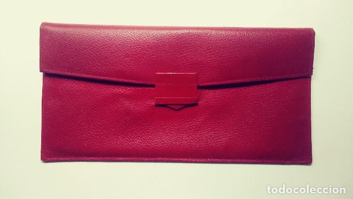 Vintage: portadocumentos rojo Metropolis. - Foto 2