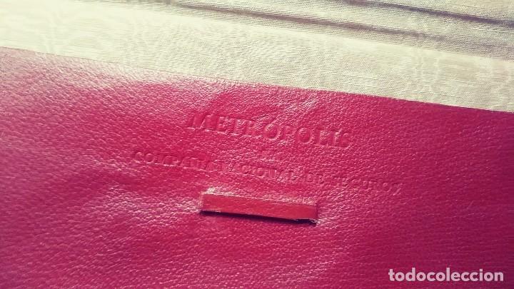 Vintage: portadocumentos rojo Metropolis. - Foto 5