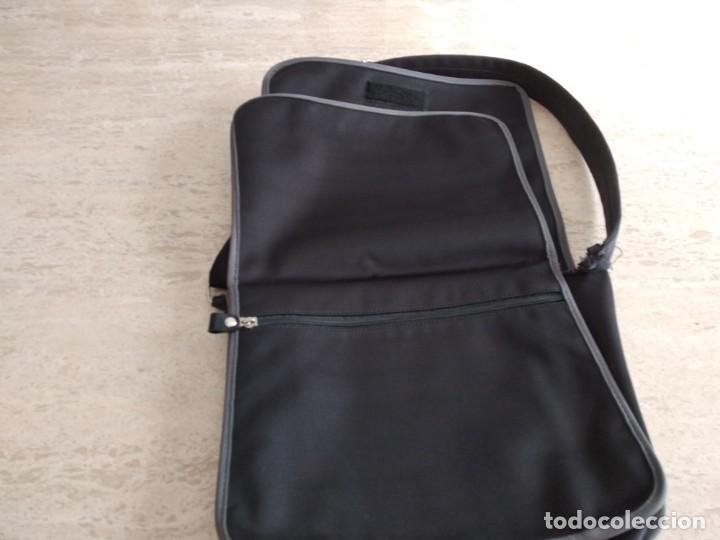 Vintage: Bolso con muchos departamentos - Foto 3