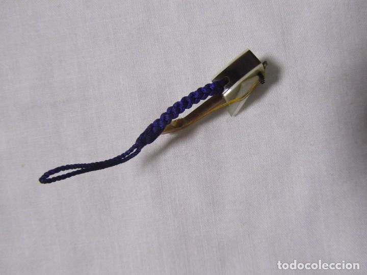 Vintage: Guitarra en miniatura fabricada con pl&aacute;stico - Foto 6