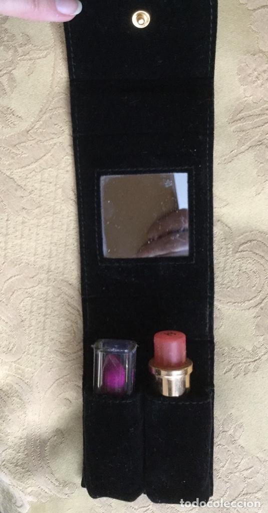 Vintage: ESTUCHE PINTALABIOS PARA BOLSODE TERCIOPELO - Foto 2