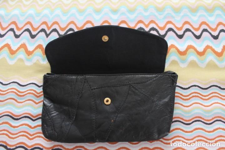 Vintage: BOLSO MANO-A&Ntilde;OS 70-80 - Foto 3