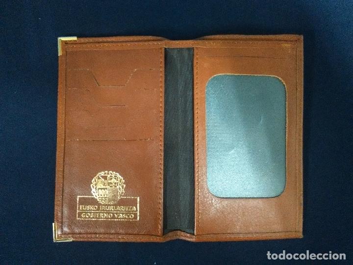 Vintage: EUSKO JAURLARITZA CARTERA CUERO GOBIERNO VASCO - Foto 1