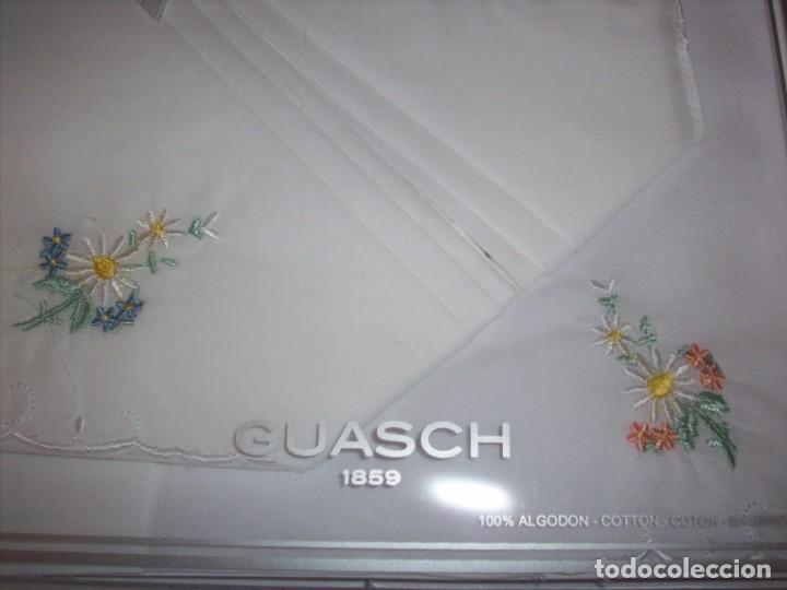 Vintage: estuche de 3 pa&ntilde;uelos guasch - Foto 2