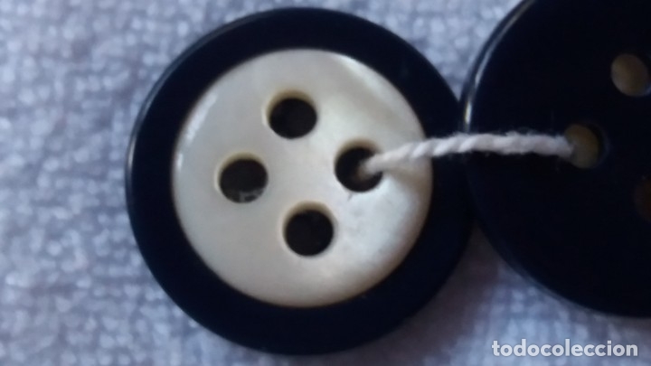 Vintage: Botones azules con nacar blanco - Foto 2
