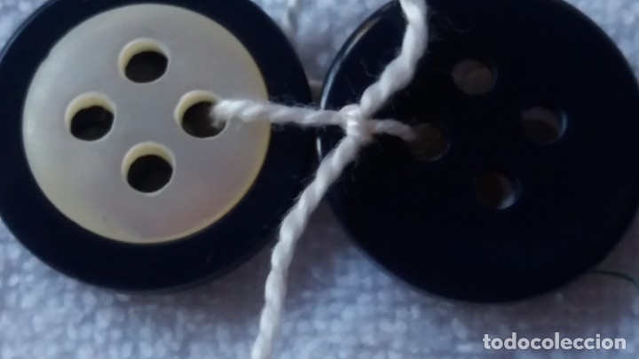 Vintage: Botones azules con nacar blanco - Foto 6