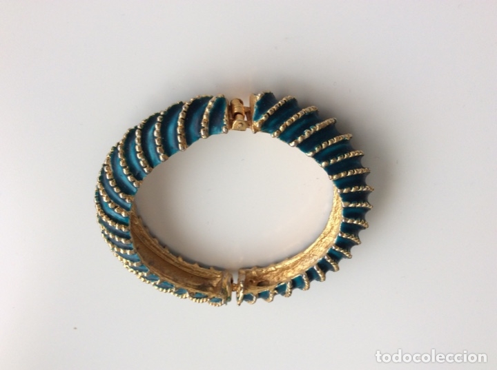 Vintage: Brazalete r&iacute;gido a&ntilde;os 70. Impecable - Foto 4