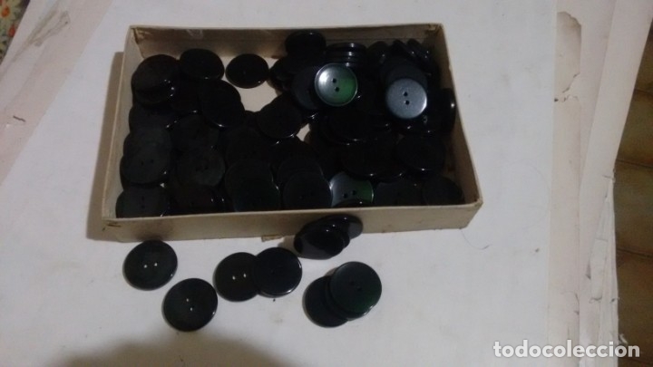 Vintage: BOTONES - LOTE DE 100 - - Foto 1