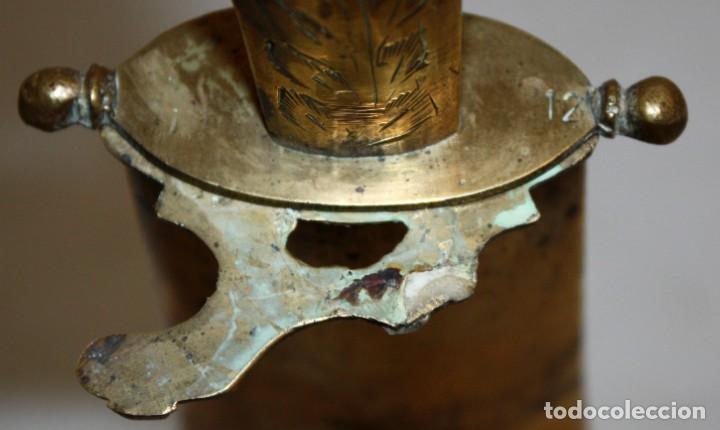 Vintage: CUCHILLO Y TENEDOR CON ESTUCHE EN LAT&Oacute;N GRABADO. - Foto 6