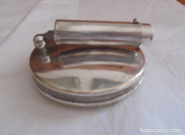 Vintage: Vintage `polvera&acute;  con pieza para barra labios - Foto 1