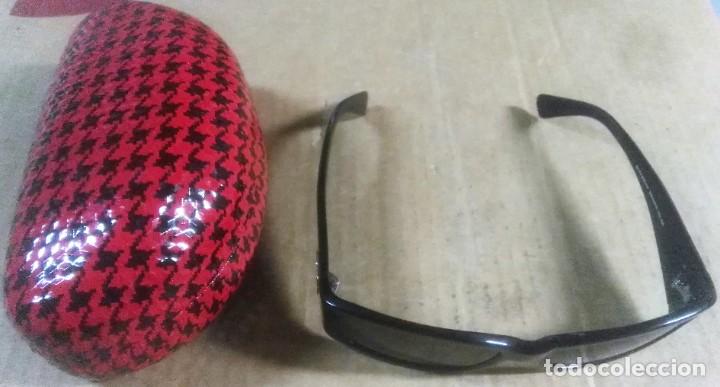 Vintage: Gafas de sol, marca Givenchy. SGV 548 SN Col. 958. con funda - Foto 2