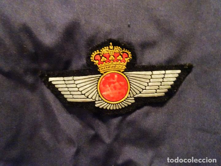 Vintage: Chaqueta militar con emblemas usada - Foto 6