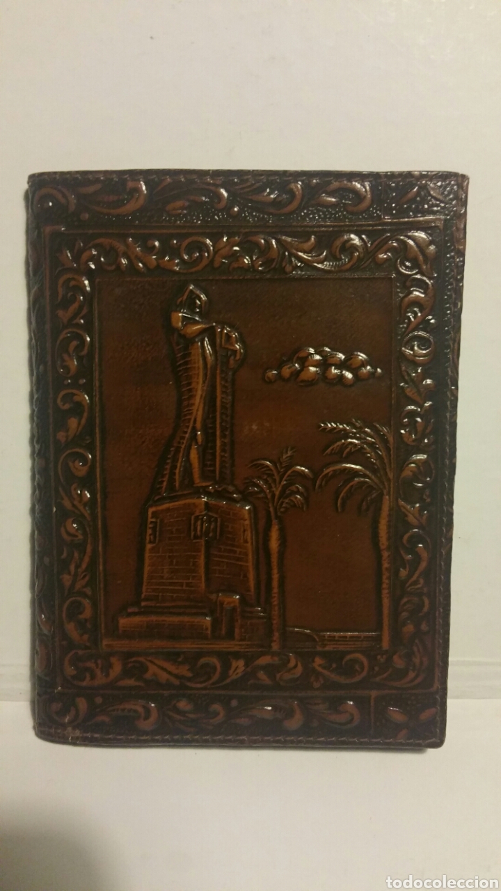Vintage: Cartera repujada, a&ntilde;os 70. - Foto 1