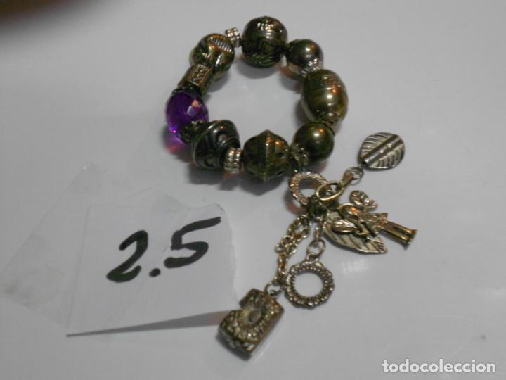 Vintage: ANTIGUA PULSERA VINTAGE CON COMPLEMENTOS - Foto 1