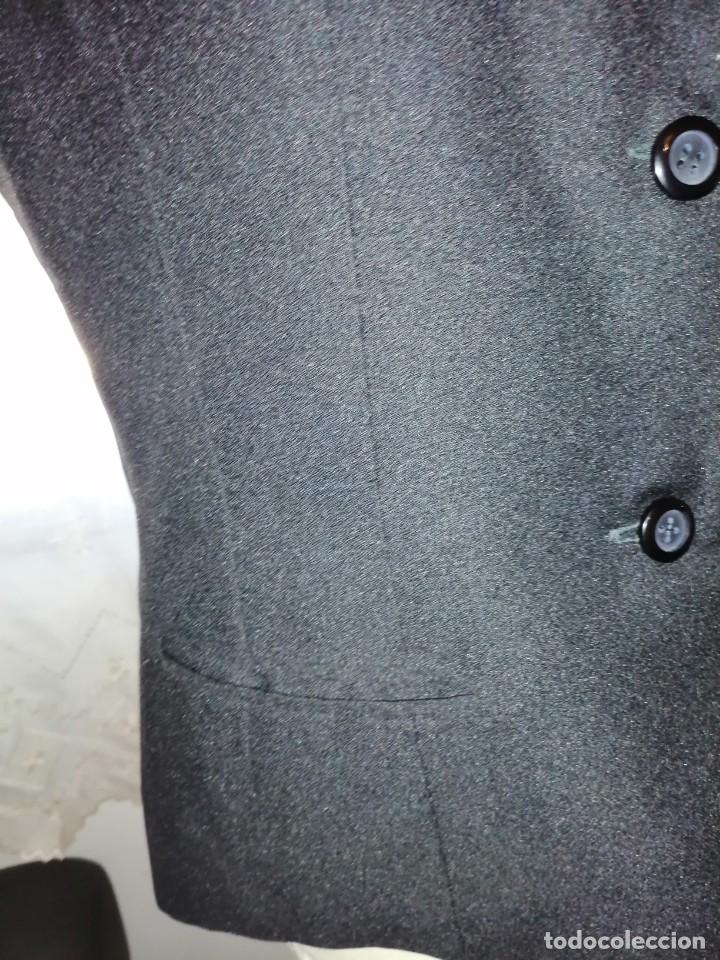 Vintage: Chaqueta de se&ntilde;ora negra - Foto 3