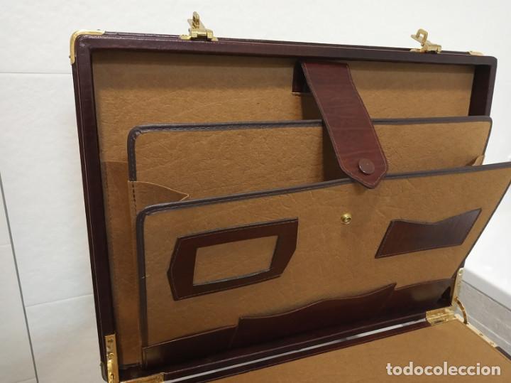 Vintage: malet&iacute;n piel vacuno marr&oacute;n tipo ejecutivo - Foto 4