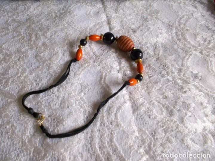 Vintage: COLLAR BOLAS MADERA-A&Ntilde;OS 70 - Foto 4