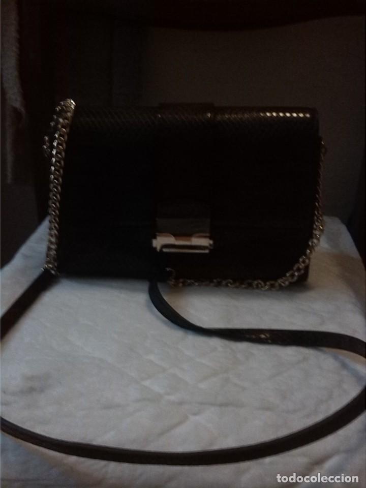 Vintage: Bolso Marr&oacute;n con cadenas doradas MNG - Foto 1