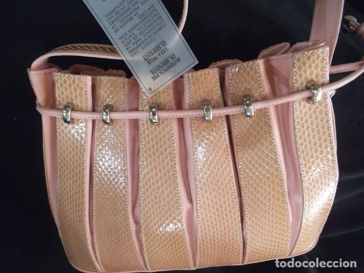 Vintage: BOLSO-SACO DE SERPIENTE ROSA - Foto 1