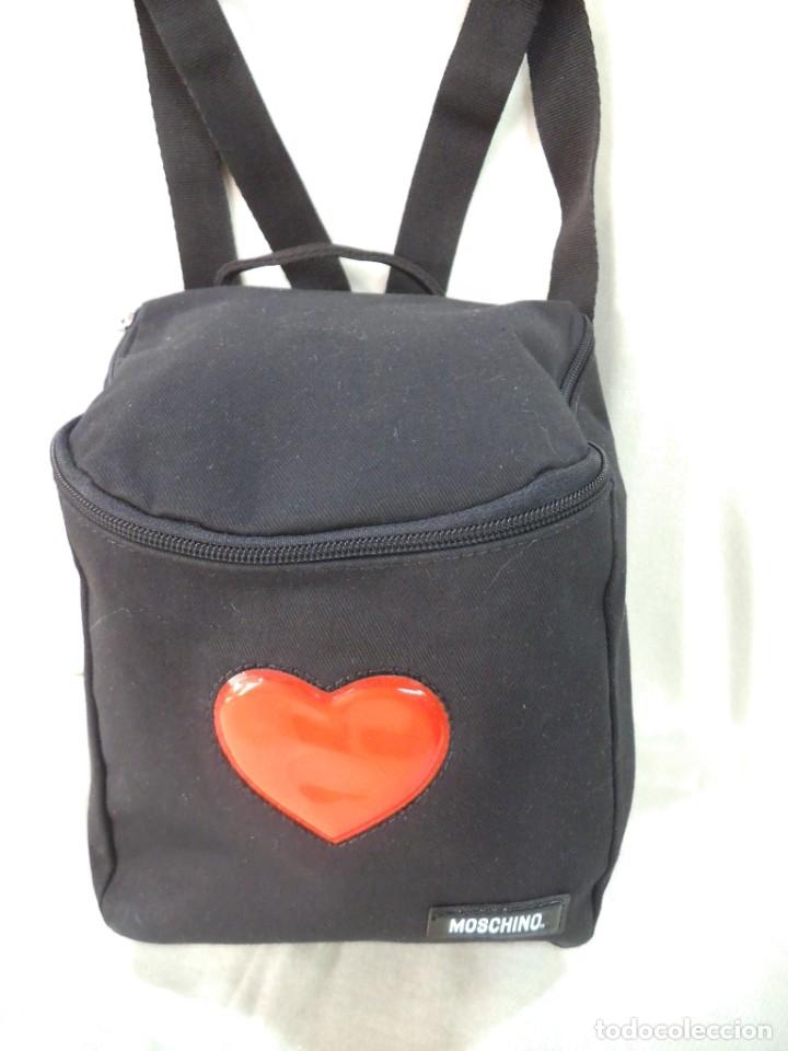 Vintage: MOCHILA -MOSCHINO- CORAZ&Oacute;N P. - Foto 1