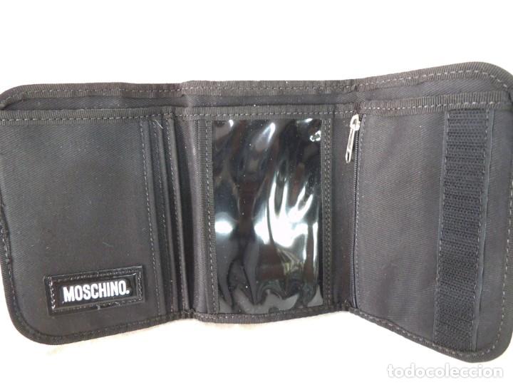 Vintage: CARTERA -MOSCHINO- CORAZ&Oacute;N - Foto 2