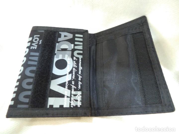 Vintage: CARTERA -MOSCHINO- LETRAS 1 - Foto 2
