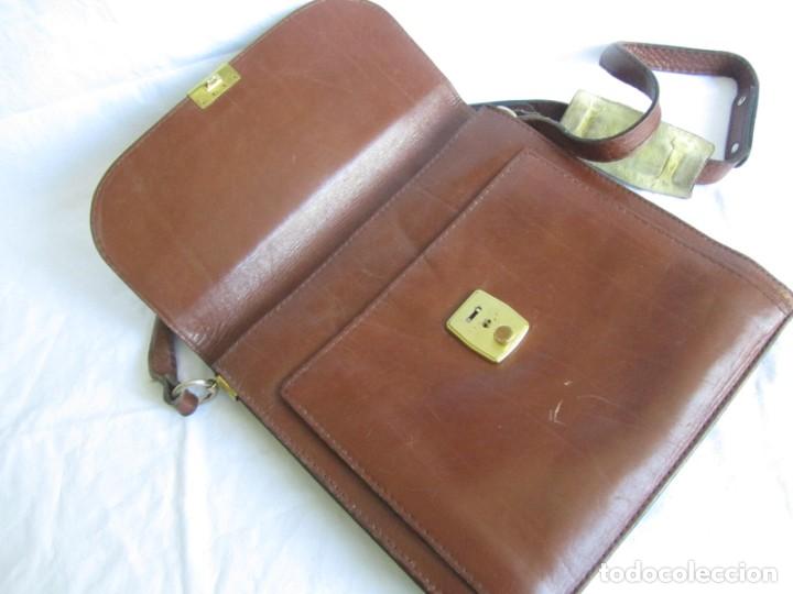 Vintage: Bolso doble de cuero con cinta y asa - Foto 7