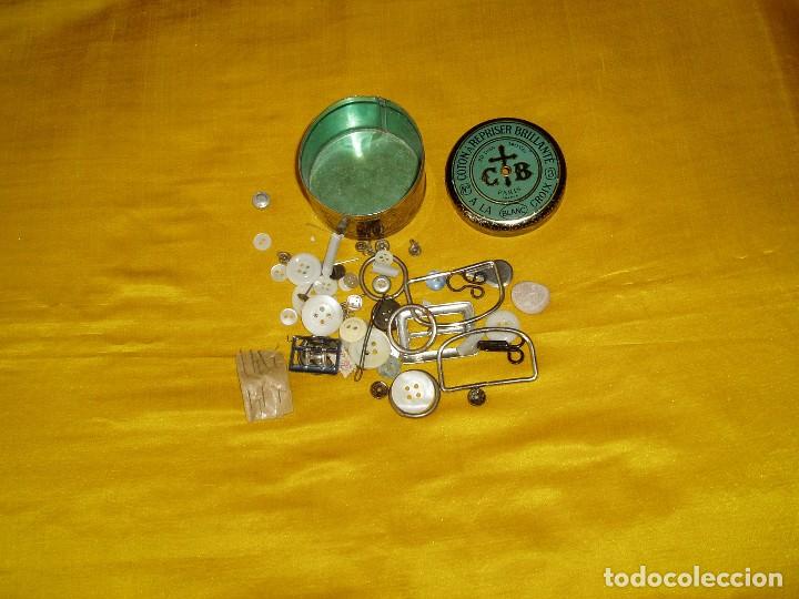 Vintage: Botones y elementos de costura antiguos - Foto 4