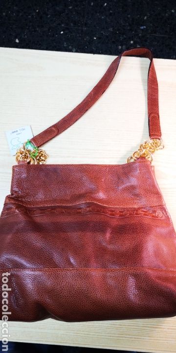 Vintage: Bolso de piel vacuna e interior de forro a estrenar - Foto 3