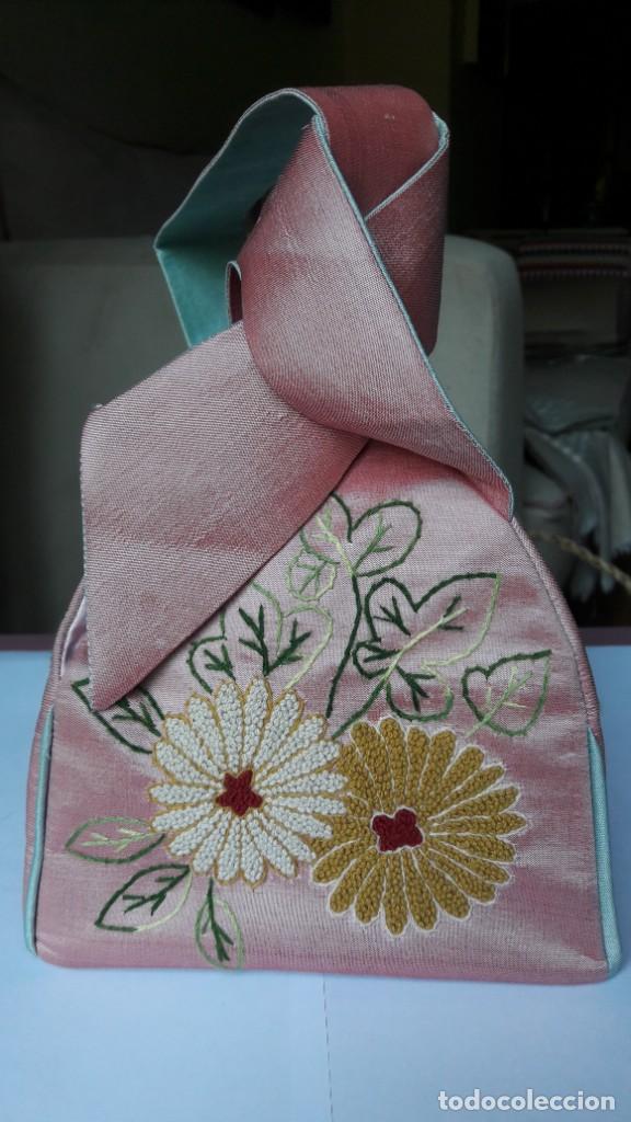 Vintage: BOLSO VESTIR DE SEDA BORDADO - Foto 1