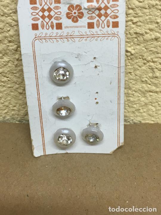 Vintage: 4 botones brillantes a&ntilde;os 50 - Foto 1