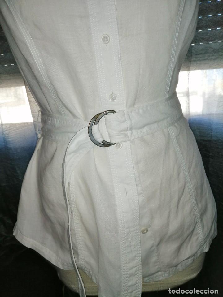 Vintage: Blusa blanca con cintur&oacute;n - Foto 6