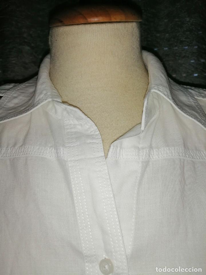 Vintage: Blusa blanca con cintur&oacute;n - Foto 8