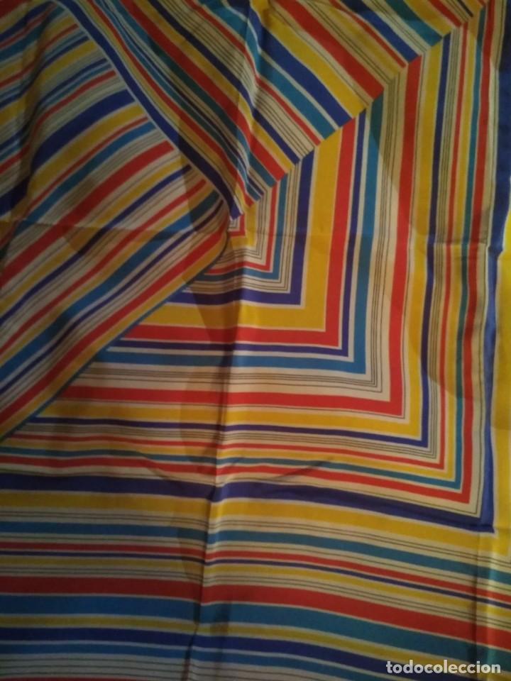 Vintage: Panuelo Original. d.raffaello silk scarf. - Foto 3