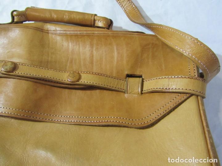 Vintage: Cartera de cuero muy poco uso - Foto 4
