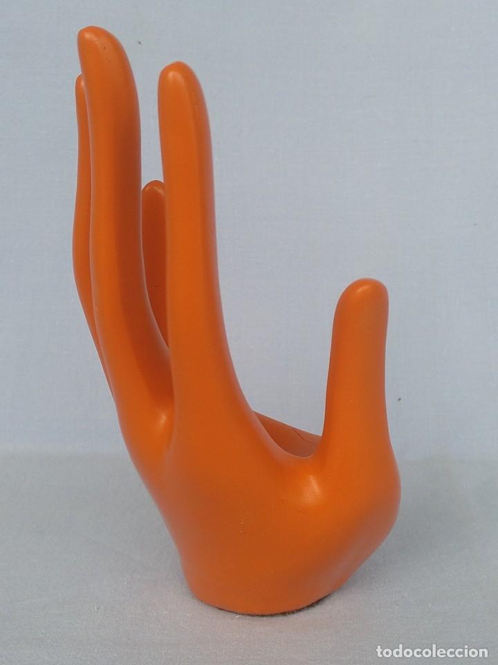 Vintage: MANO EXPOSITOR DE ANILLOS ANILLERO - Foto 2