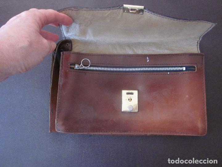 Vintage: CARTERA DE PIEL A&Ntilde;OS 70 - Foto 4