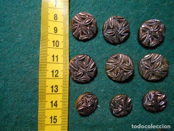 Vintage: LOTE BOTONES ANTIGUOS - Foto 2